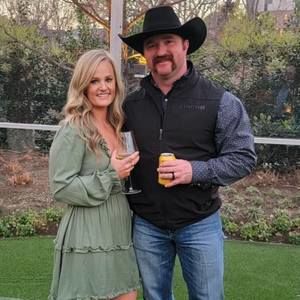 Meet your Posher, Courtney